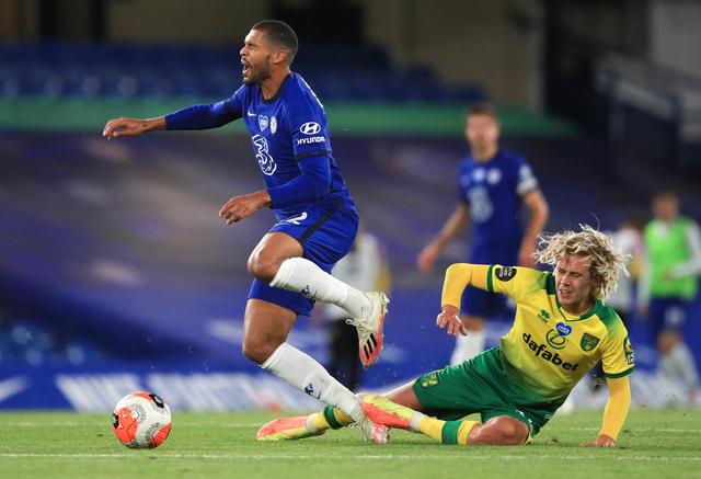 他在谈话中 他在谈话中