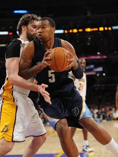 另一边的 另一边的