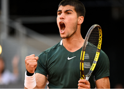 三名球员的 三名球员的